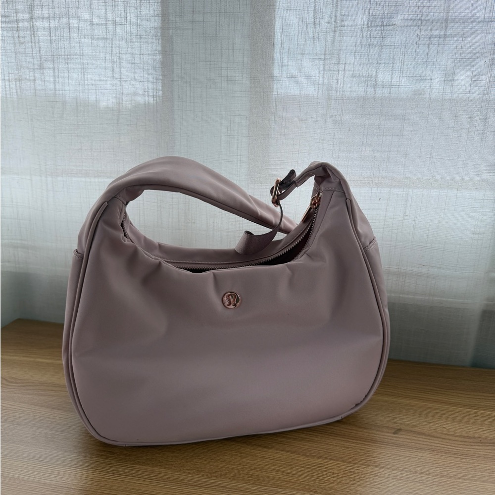 Lululemon Athletica Soft Pink City Essentials Shoulder Bag 4L